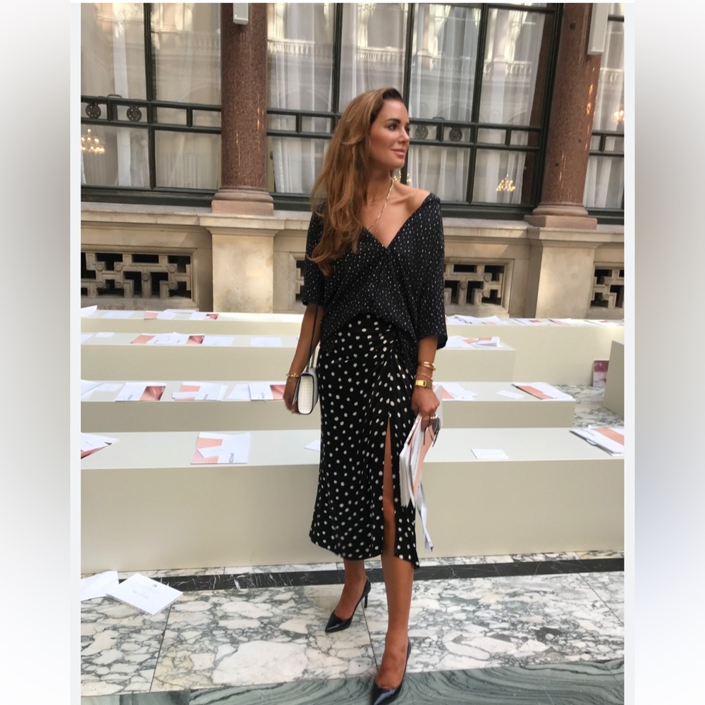 Zara Elegant Black Polka Dot Skirt